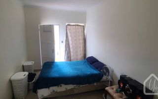 2 Bedroom Apartment / Penthouse For Sale in Khomasdal , Wind...