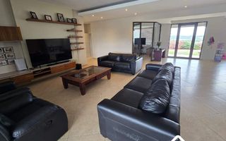 3 Bedroom House For Sale in Finkenstein, Windhoek