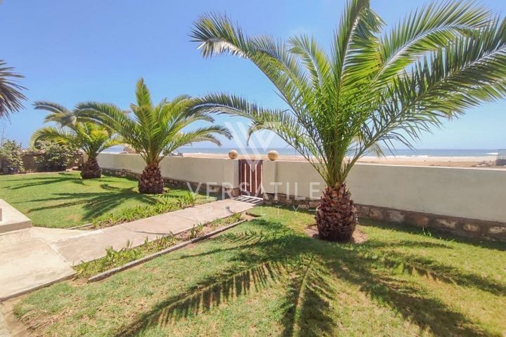 2 Bedroom House For Sale in Vineta