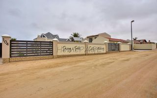 4 Bedroom House For Sale in Swakopmund Ext 8, Swakopmund