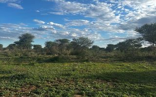 Farm For Sale in Hochfeld