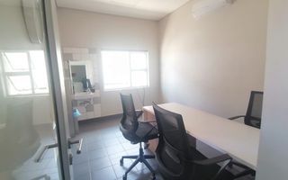 1 Bedroom Office / Retail / Mixed Use To Rent in Katutura, W...