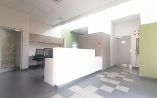 1 Bedroom Office / Retail / Mixed Use To Rent in Katutura, W...