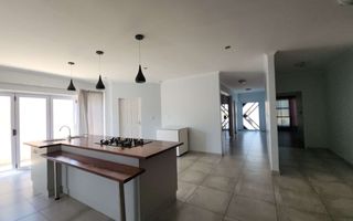 4 Bedroom House For Sale in Henties Bay Central, Henties Bay