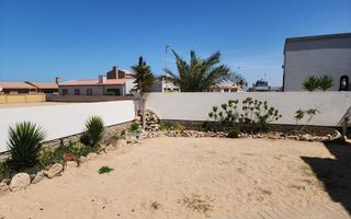 4 Bedroom House For Sale in Henties Bay Central, Henties Bay