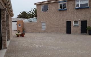 4 Bedroom House For Sale in Vineta, Swakopmund