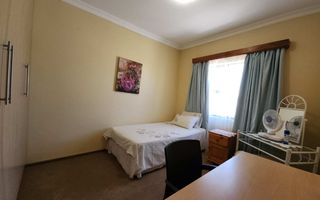 6 Bedroom House For Sale in Noord Duin, Henties Bay