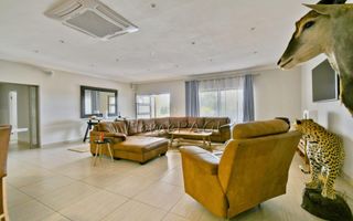 5 Bedroom House For Sale in Outjo