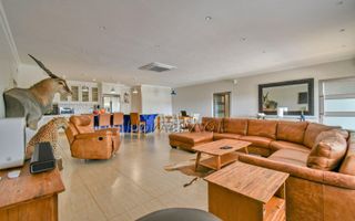 5 Bedroom House For Sale in Outjo