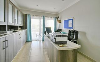 5 Bedroom House For Sale in Outjo