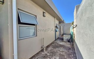 5 Bedroom House For Sale in Meersig