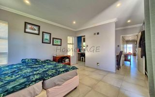 5 Bedroom House For Sale in Meersig