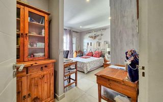 5 Bedroom House For Sale in Meersig