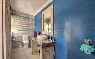 5 Bedroom House For Sale in Meersig