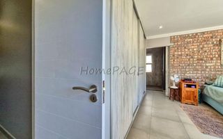5 Bedroom House For Sale in Meersig