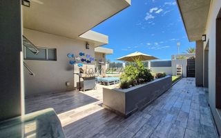 5 Bedroom House For Sale in Meersig