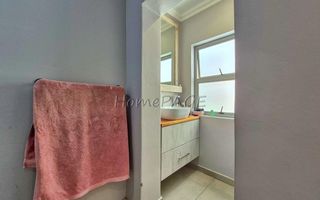 5 Bedroom House For Sale in Meersig