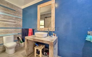 5 Bedroom House For Sale in Meersig