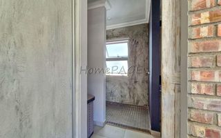 5 Bedroom House For Sale in Meersig