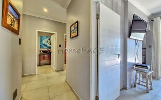 5 Bedroom House For Sale in Meersig