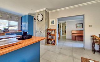 5 Bedroom House For Sale in Meersig