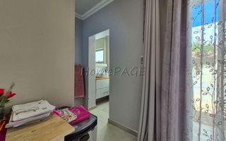 5 Bedroom House For Sale in Meersig