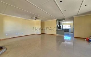 3 Bedroom House For Sale in Meersig