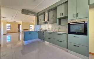 3 Bedroom House For Sale in Meersig