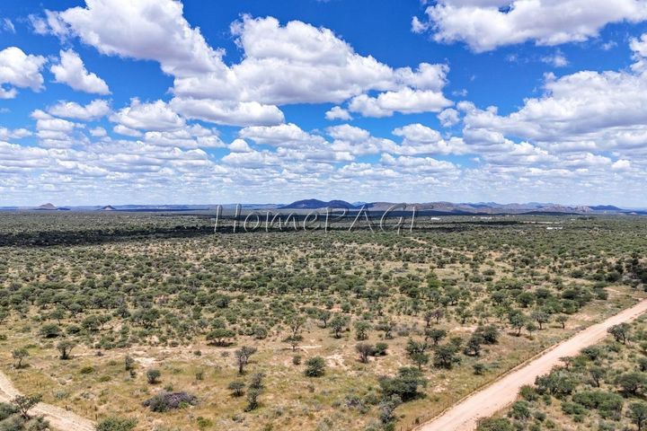 Small Holding / Plot For Sale in Okahandja