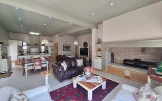 3 Bedroom House For Sale in Klein Windhoek, Windhoek
