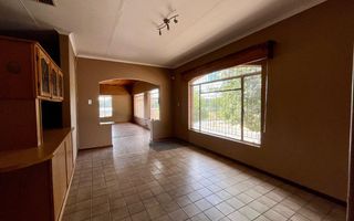 4 Bedroom House For Sale in Okahandja