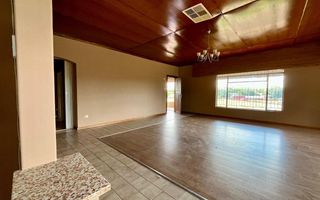 4 Bedroom House For Sale in Okahandja