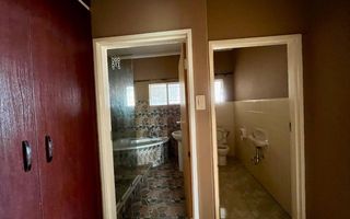 4 Bedroom House For Sale in Okahandja