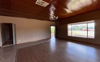 4 Bedroom House For Sale in Okahandja