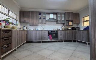 3 Bedroom House For Sale in Ocean View, Swakopmund