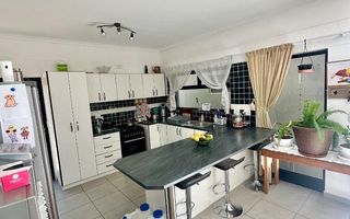 2 Bedroom Apartment/Penthouse To Rent in Ocean View, Swakopm...