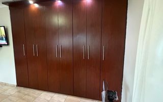 3 Bedroom House For Sale in Khomasdal , Windhoek