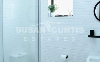 3 Bedroom House To Rent in Long Beach