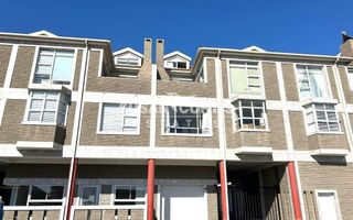 2 Bedroom Apartment / Penthouse For Sale in Swakopmund Centr...