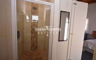 8 Bedroom House For Sale in Mile 4 Extension 1, Swakopmund