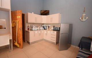 8 Bedroom House For Sale in Mile 4 Extension 1, Swakopmund