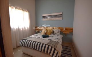 8 Bedroom House For Sale in Mile 4 Extension 1, Swakopmund