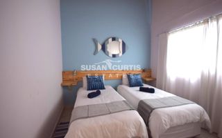 8 Bedroom House For Sale in Mile 4 Extension 1, Swakopmund