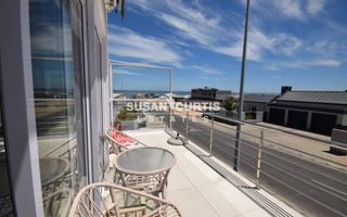 8 Bedroom House For Sale in Mile 4 Extension 1, Swakopmund