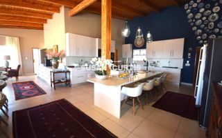 8 Bedroom House For Sale in Mile 4 Extension 1, Swakopmund