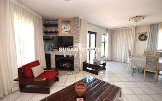 4 Bedroom House For Sale in Swakopmund Central, Swakopmund