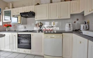 4 Bedroom House For Sale in Swakopmund Central, Swakopmund