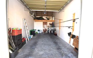 4 Bedroom House For Sale in Swakopmund Central, Swakopmund