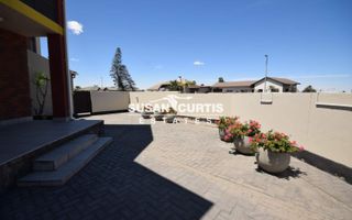4 Bedroom House For Sale in Swakopmund Central, Swakopmund