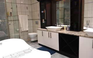 4 Bedroom House For Sale in Vineta, Swakopmund